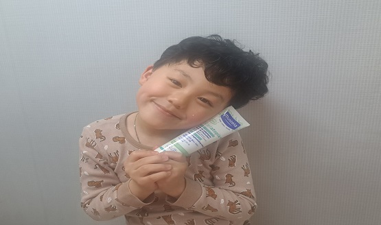 극건성 피부 스텔라토피아 플러스 리피드 리플레이니싱 크림으로 고보습피부로 거듭나요!